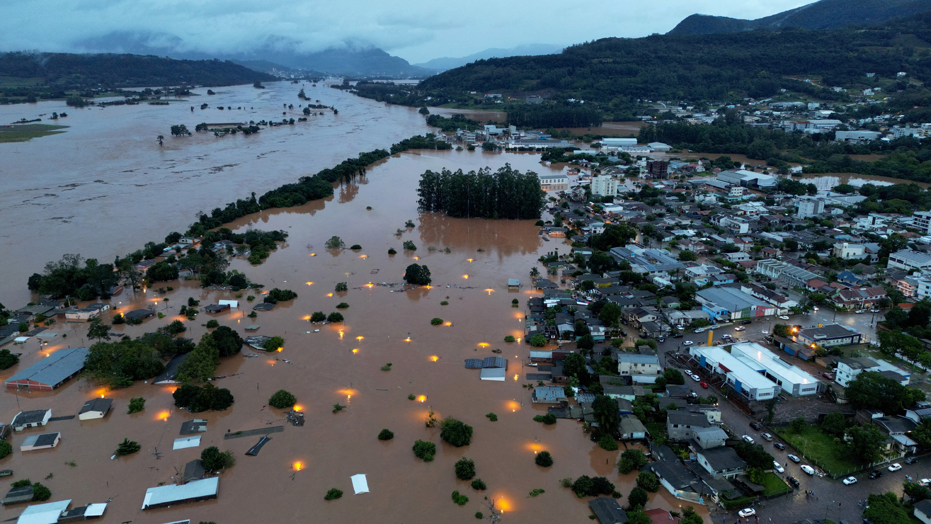 A drone view of the flooded area next to the Taquari River during heavy rains in the city of Encantado A drone view of the flooded area next to the Taquari River during heavy rains in the city of Encantado in Rio Grande do Sul, Brazil, May 1, 2024. REUTERS/Diego Vara