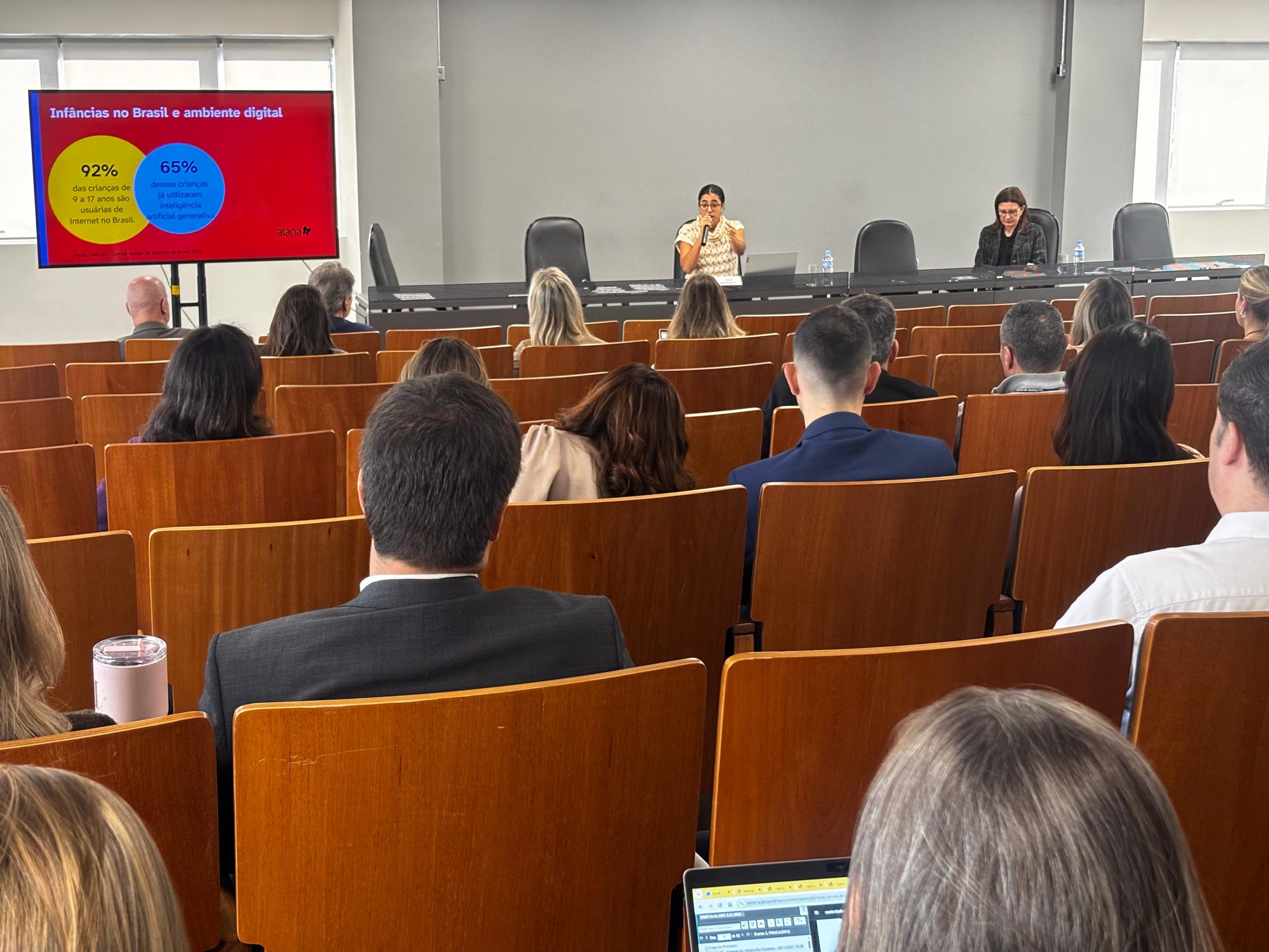 Escola da AJURIS promove Curso de Atualização para Magistrados sobre Responsabilidade Civil e Novas Tecnologias
